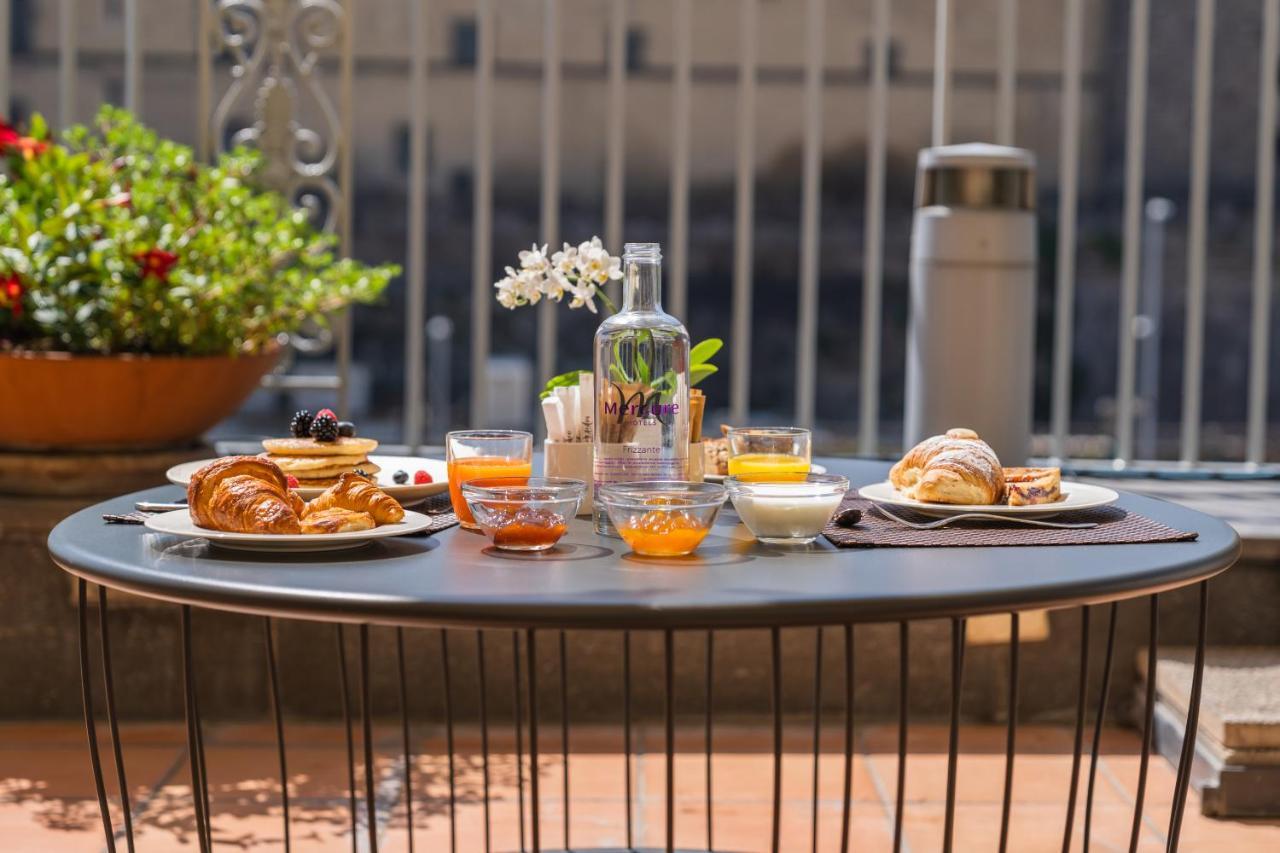 Mercure Napoli Centro Angioino Экстерьер фото