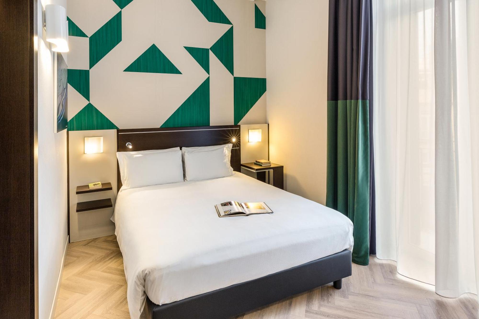 Mercure Napoli Centro Angioino Экстерьер фото