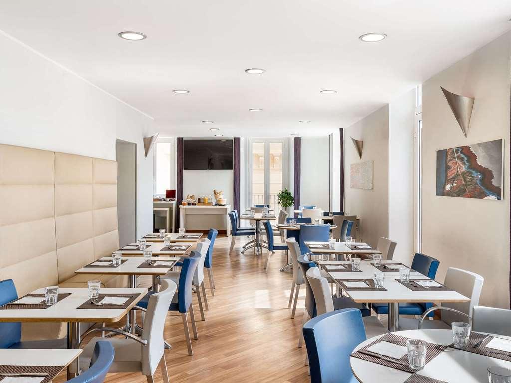 Mercure Napoli Centro Angioino Ресторан фото